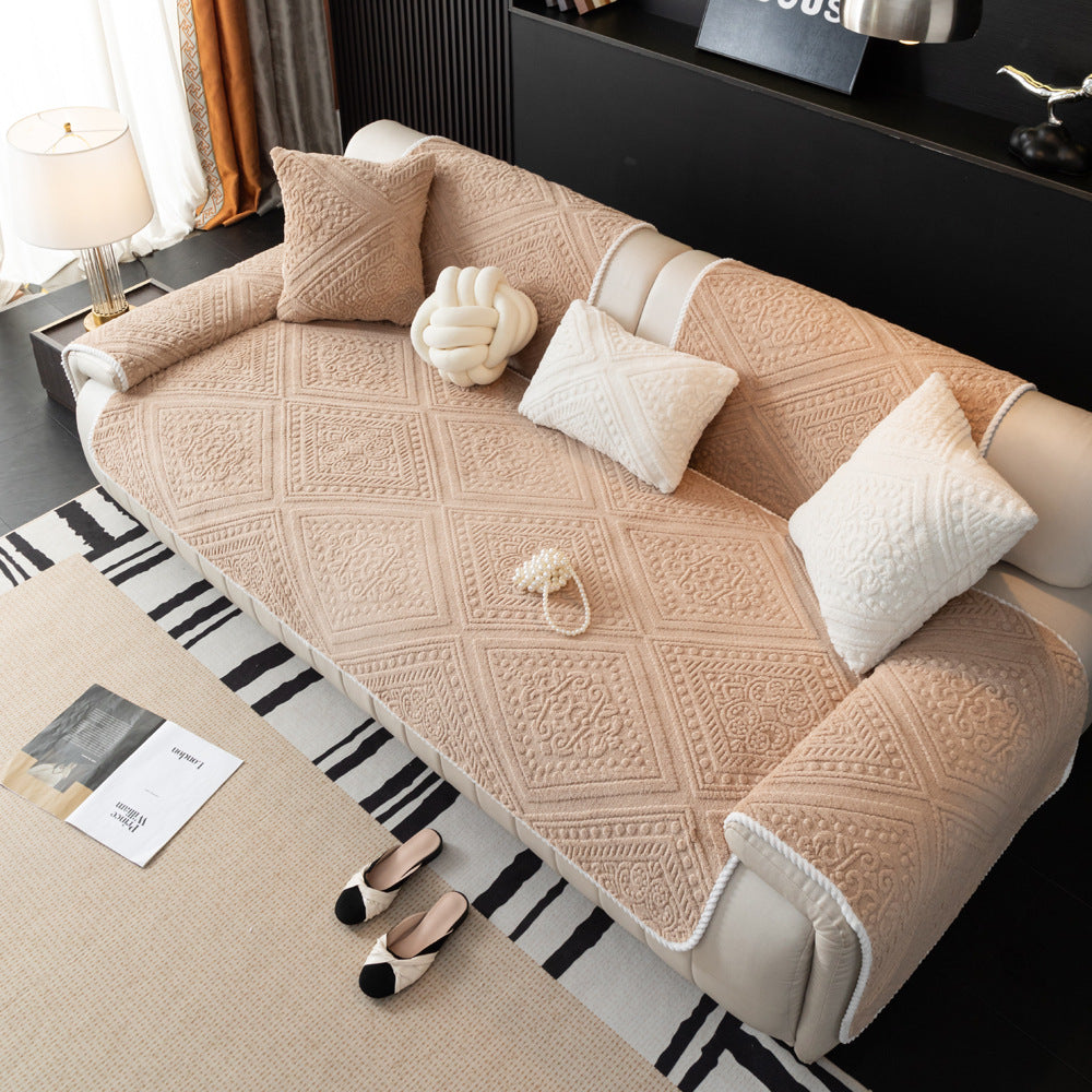 All Season Nordic Style Carved Plush Decorative Non-Slip Couch Cover