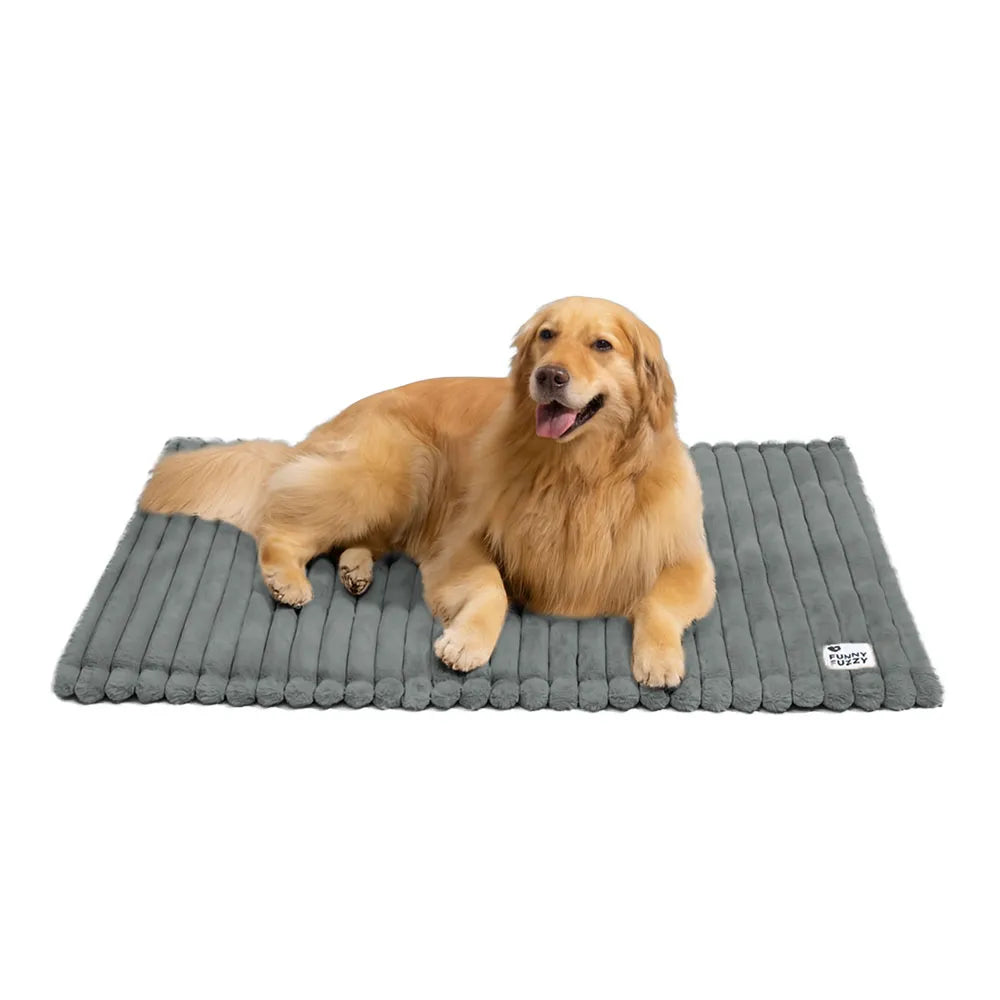 Fluffy Faux Rabbit Fur Washable Warm Pet Mat - ComfyEase