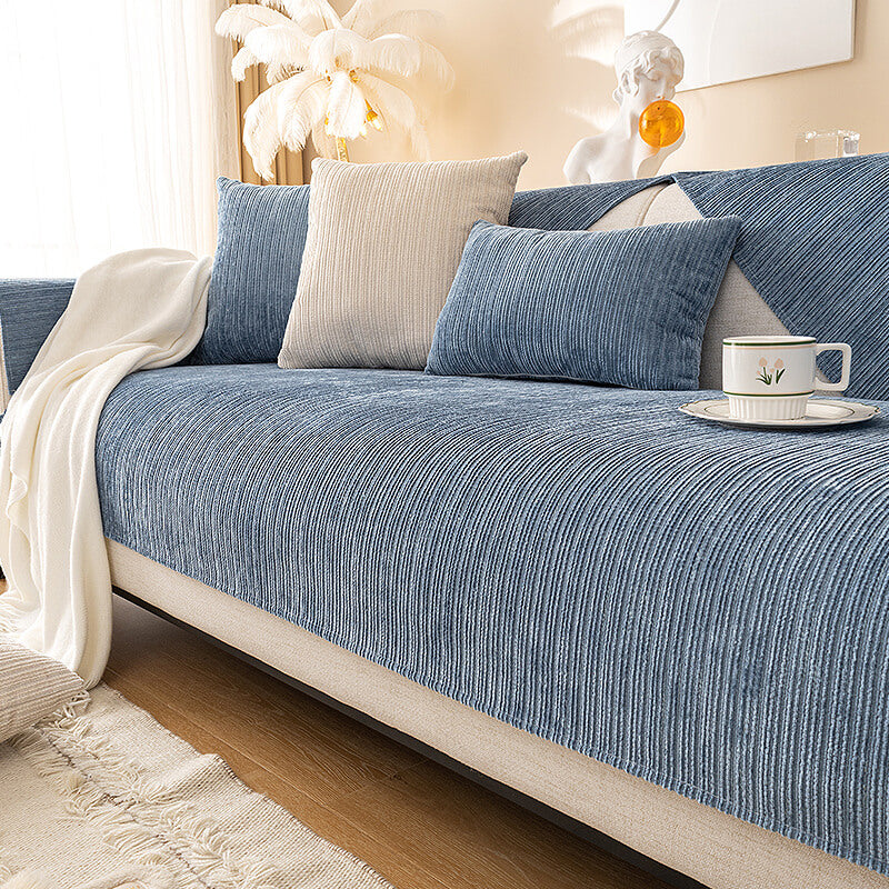 Einfache, einfarbige Outdoor-Couch-Hülle aus kratzfestem Chenille