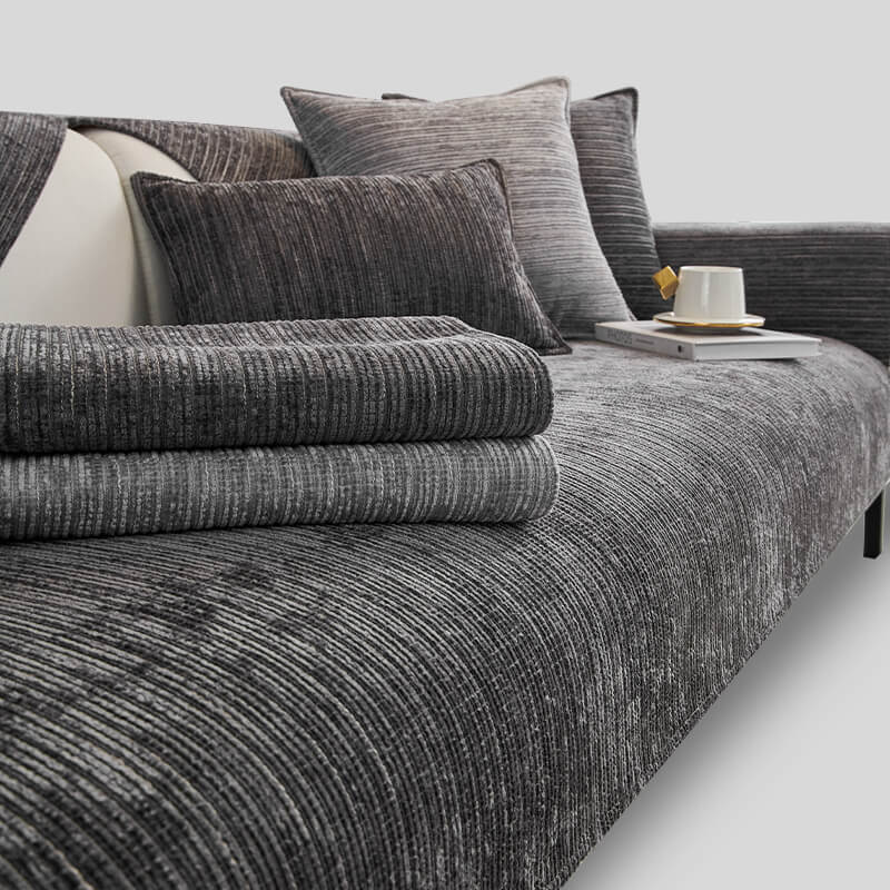 Einfache, einfarbige Outdoor-Couch-Hülle aus kratzfestem Chenille