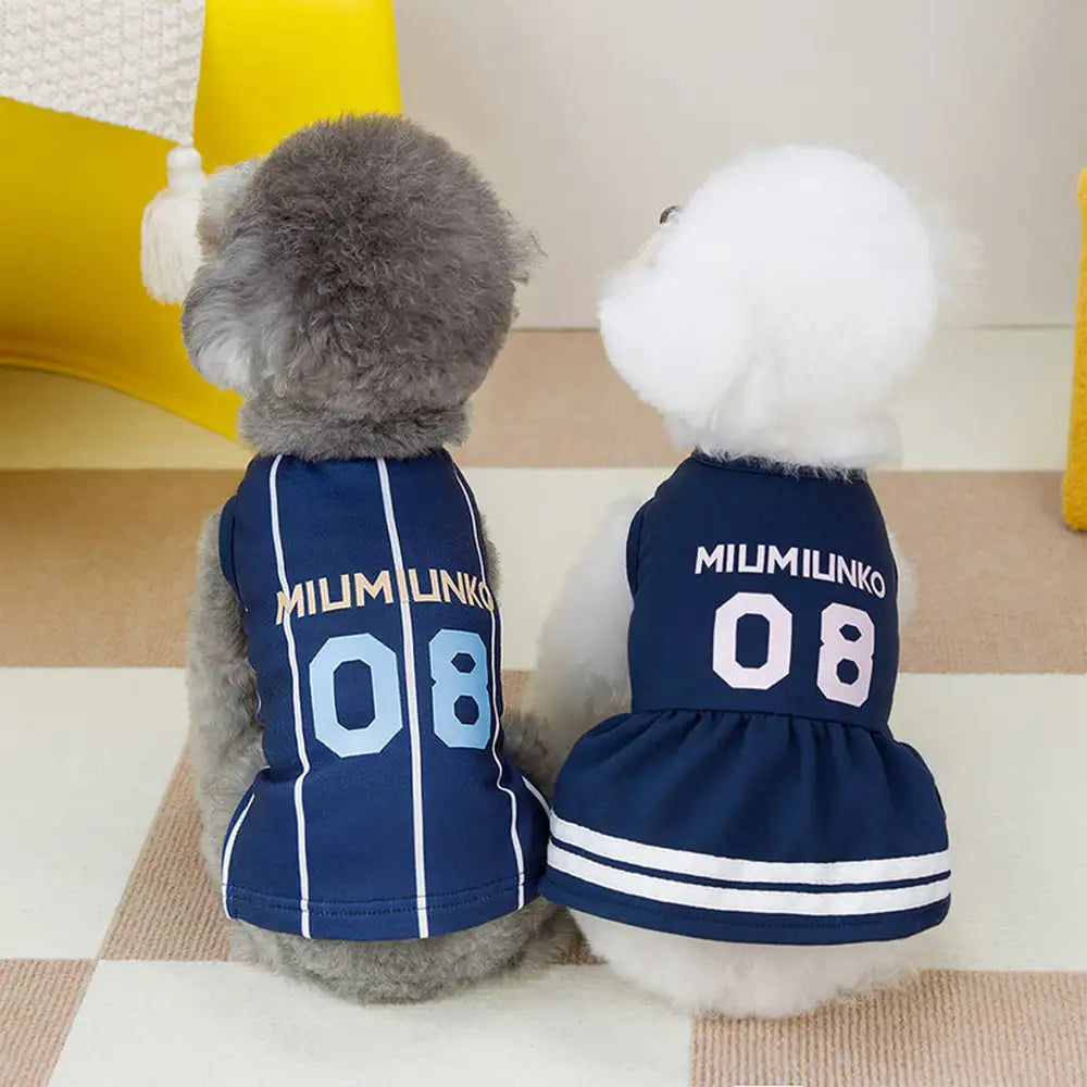 Hundeshirt und Kleid im Sport-Stil, atmungsaktiv